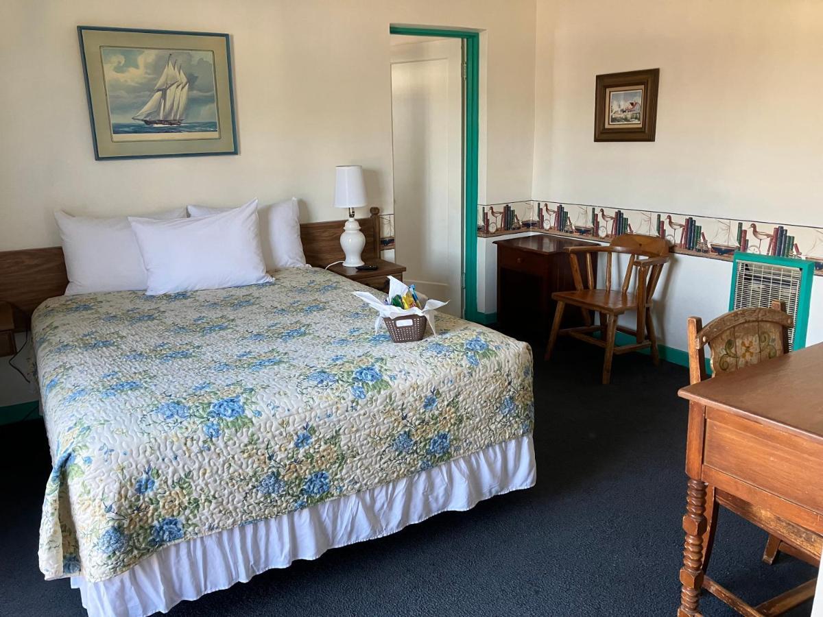 Lighthouse Inn Флоренс Экстерьер фото