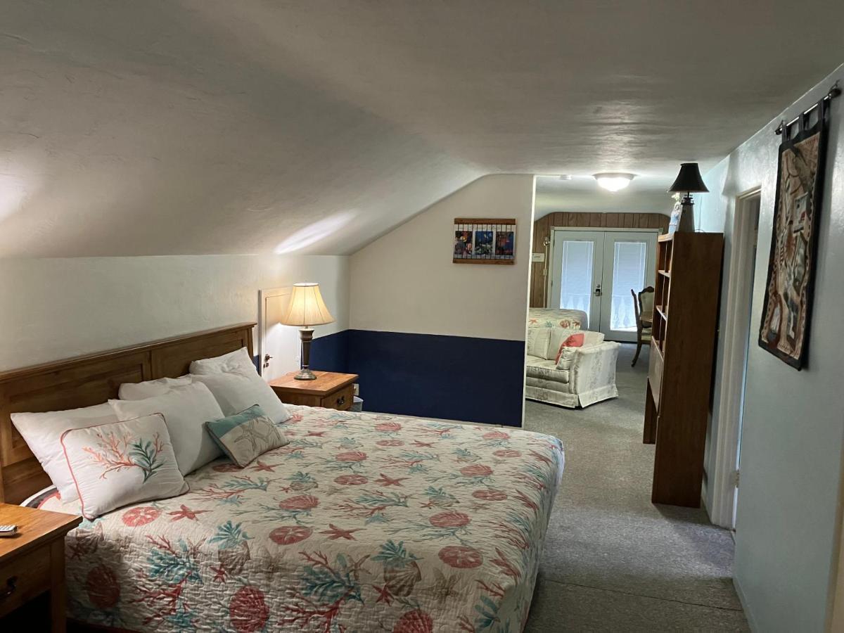 Lighthouse Inn Флоренс Экстерьер фото